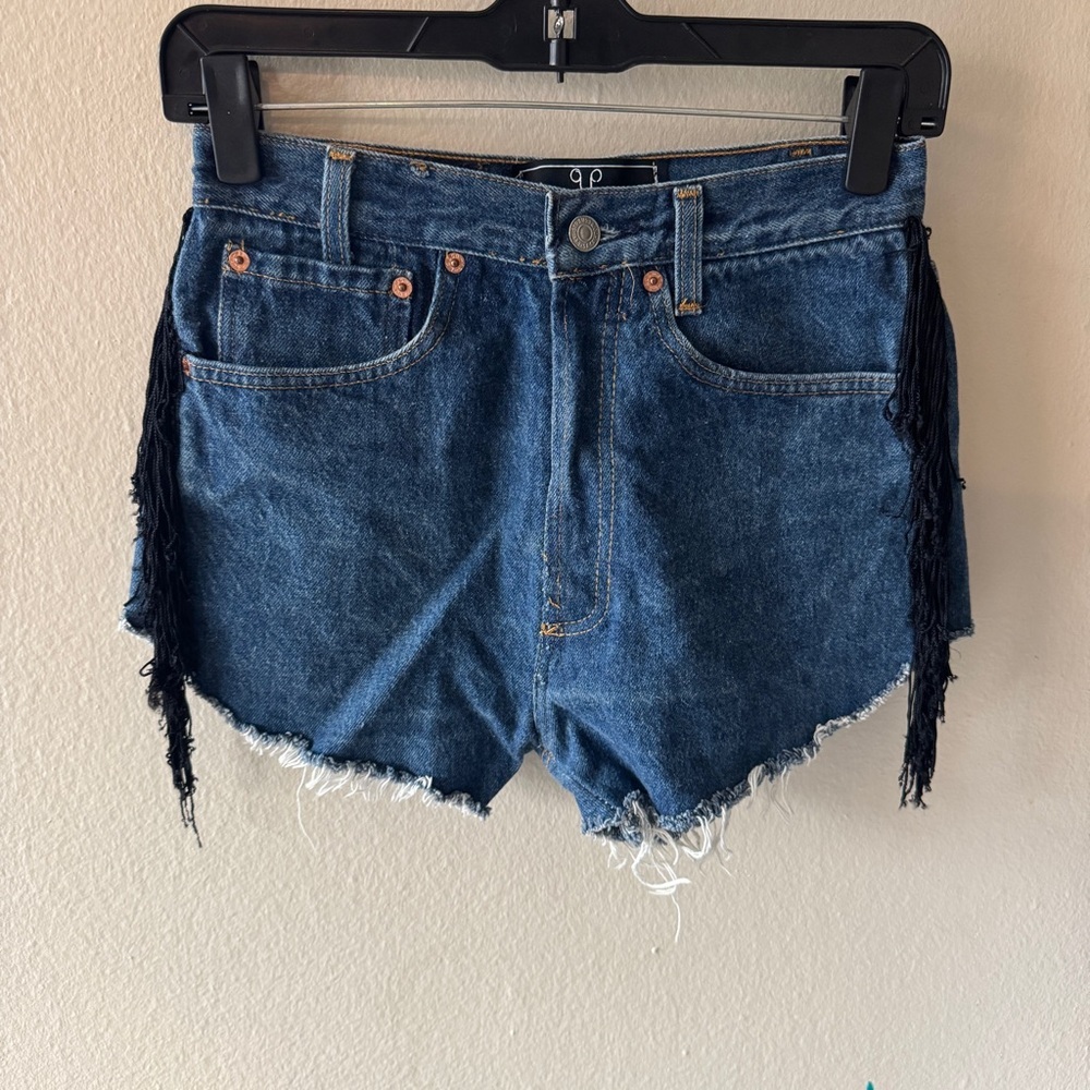American vintage Levi’s shorts repurposed size 27 fringe Jean shorts